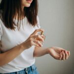 Como fazer o perfume durar mais tempo?